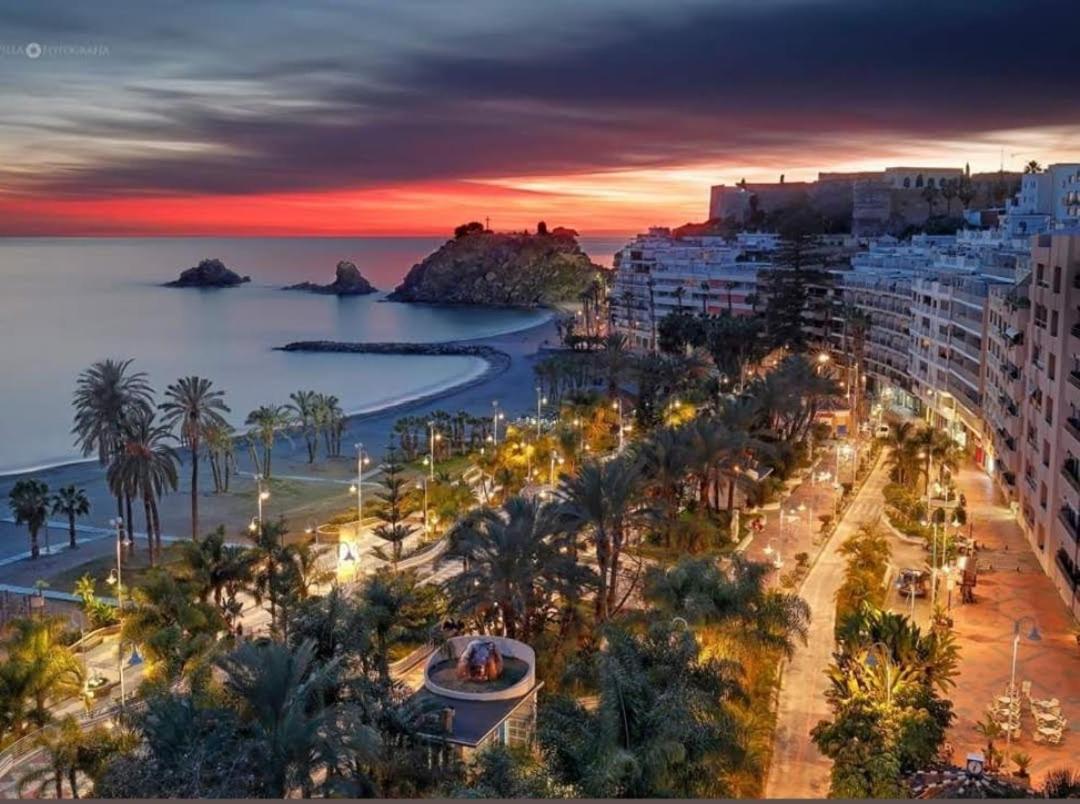 Apartamento Con Encanto Y Preciosas Vistas Junto A La Playa Almunecar Exterior photo